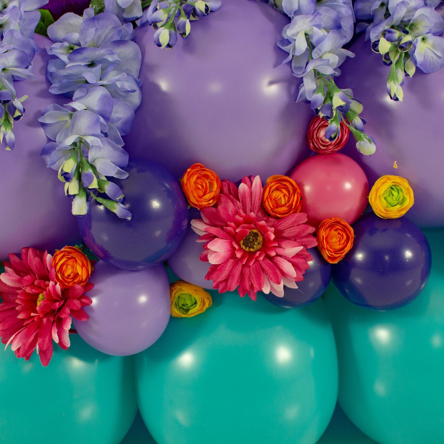 Look at this stunning Moana balloons stack!