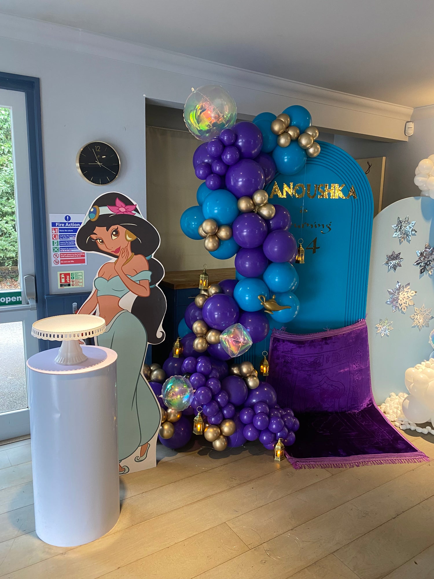 Balloon arches for kids parties