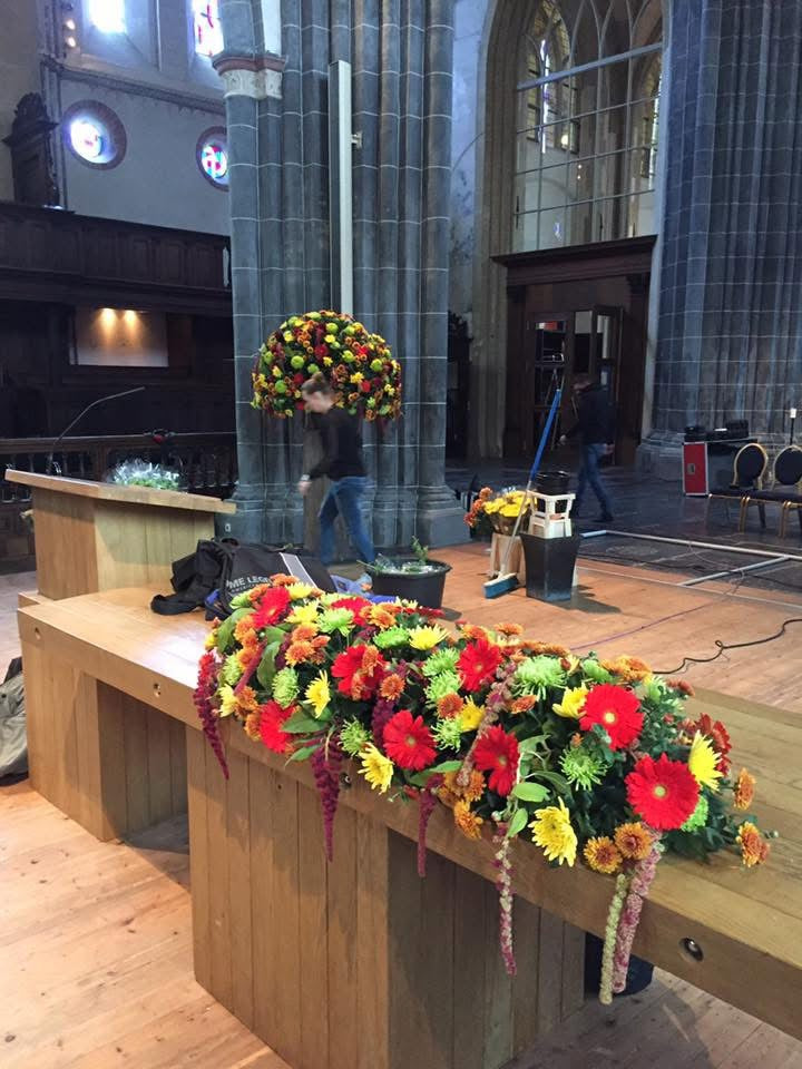 Funeral flower centre pieces