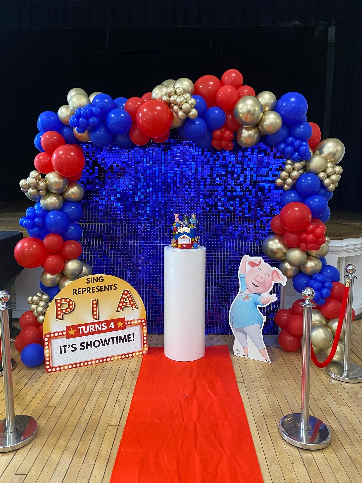 Sing full arch with cut outs