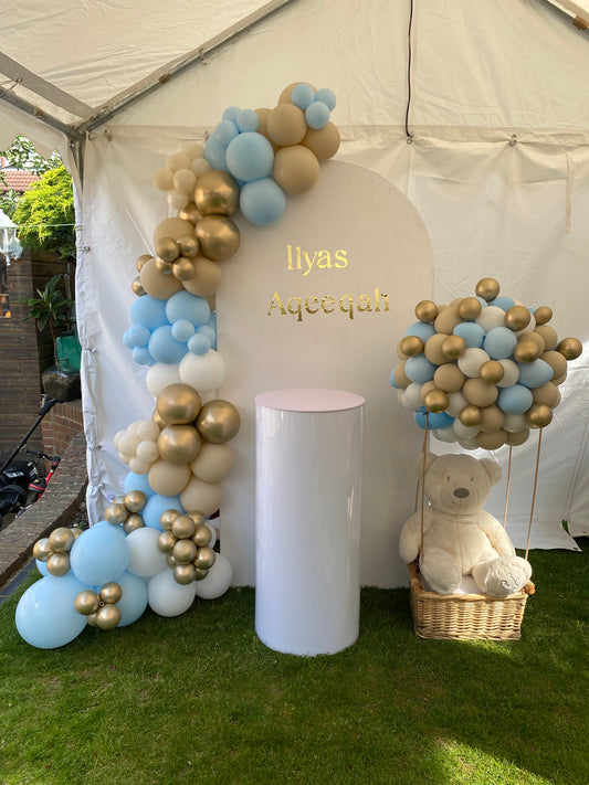 One arch and single sailboard