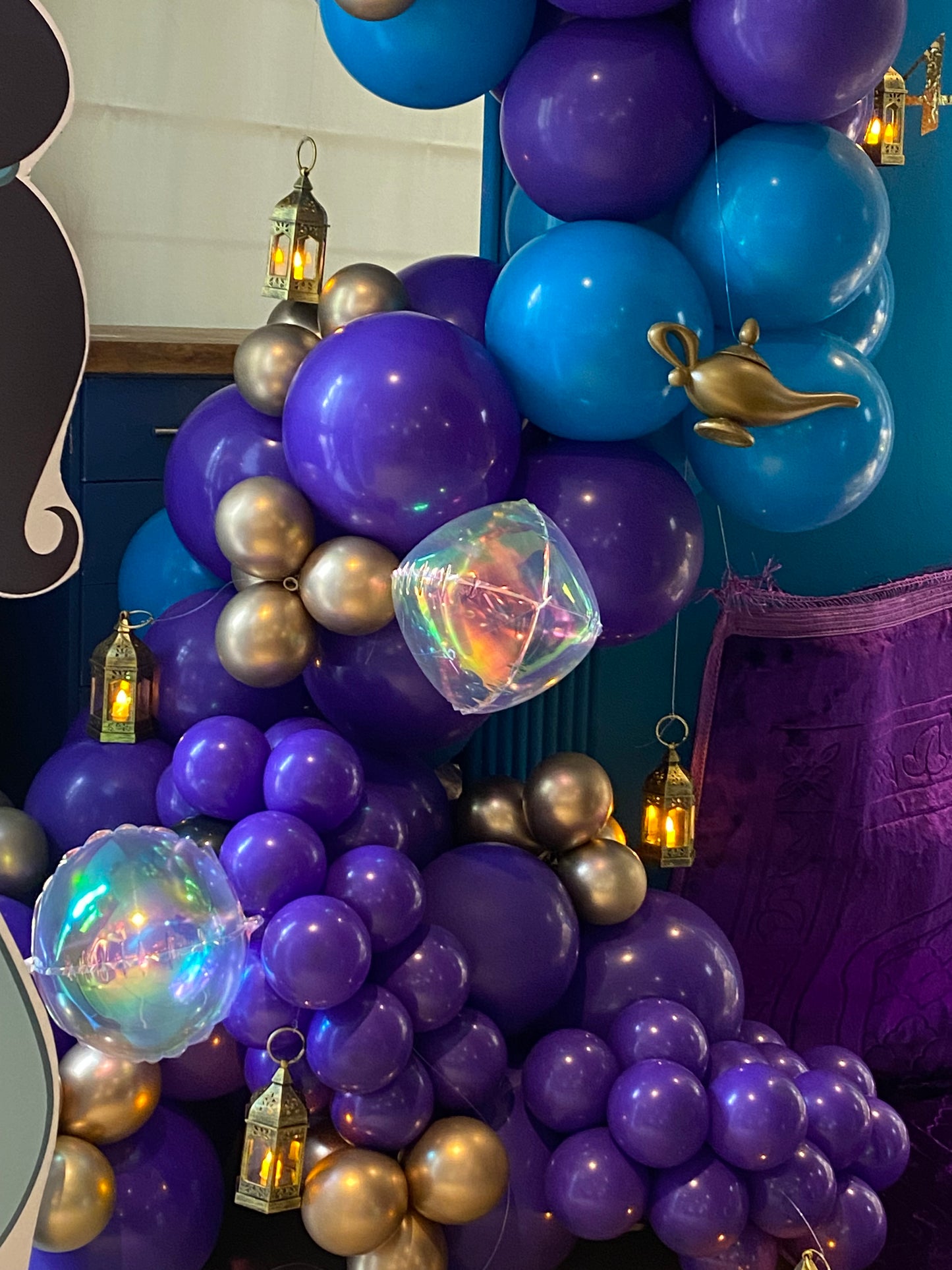 Joint theme - double themed arches