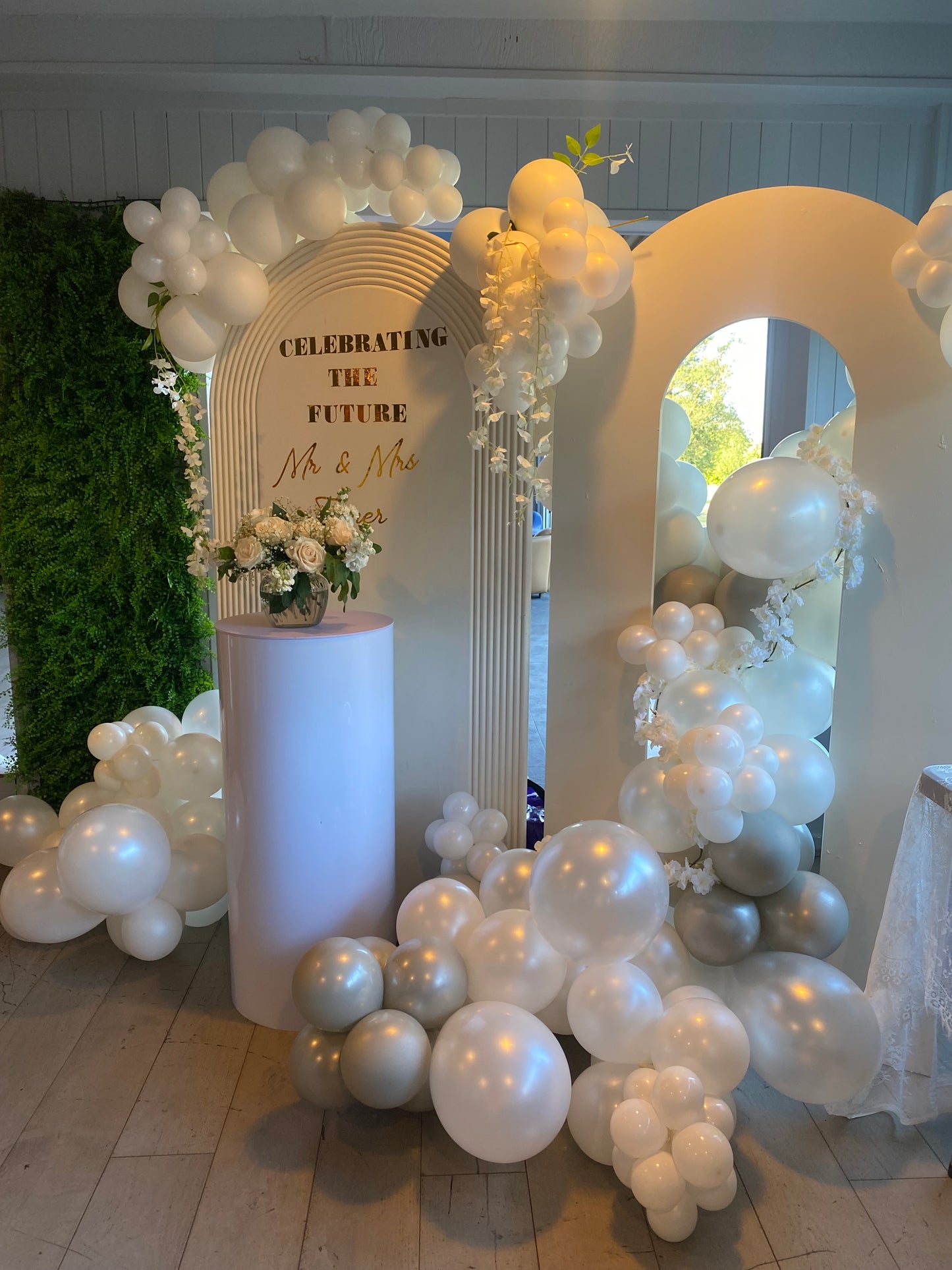 Mr & Mrs engagement arch