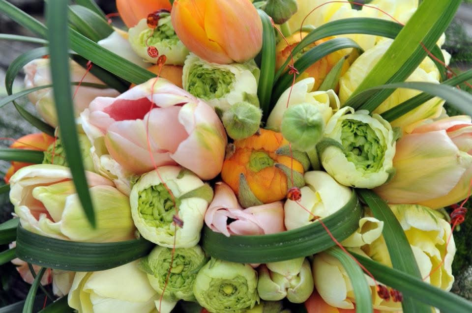 Wedding bouquet summery breeze