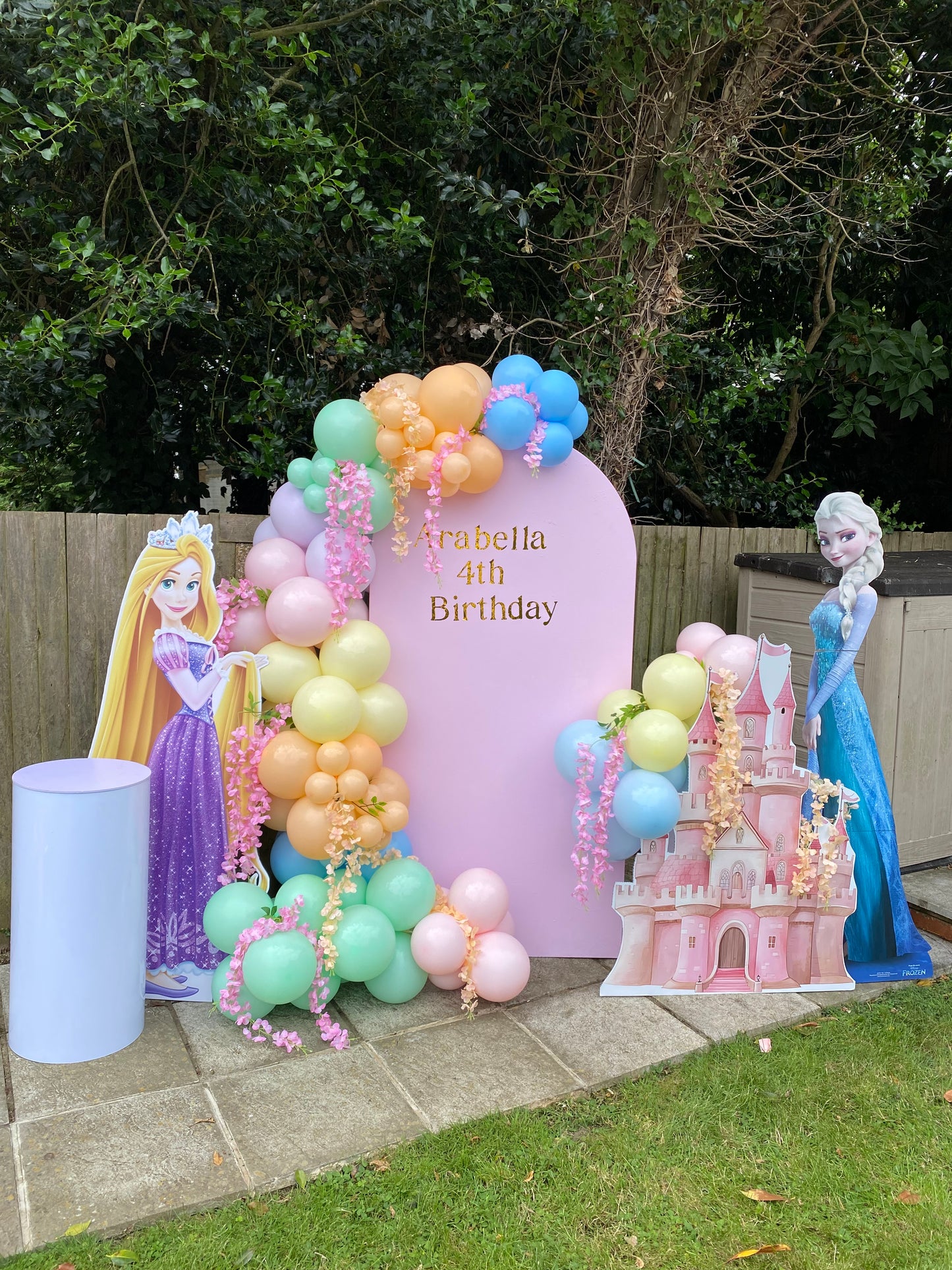 Half a arch and one sailboard