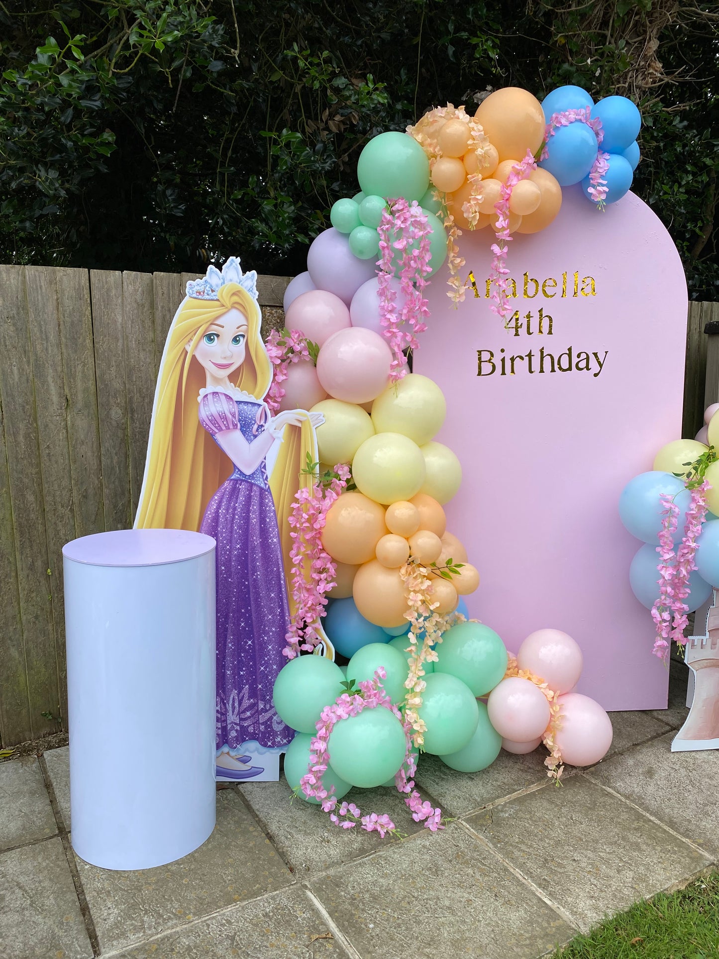 Half a arch and one sailboard